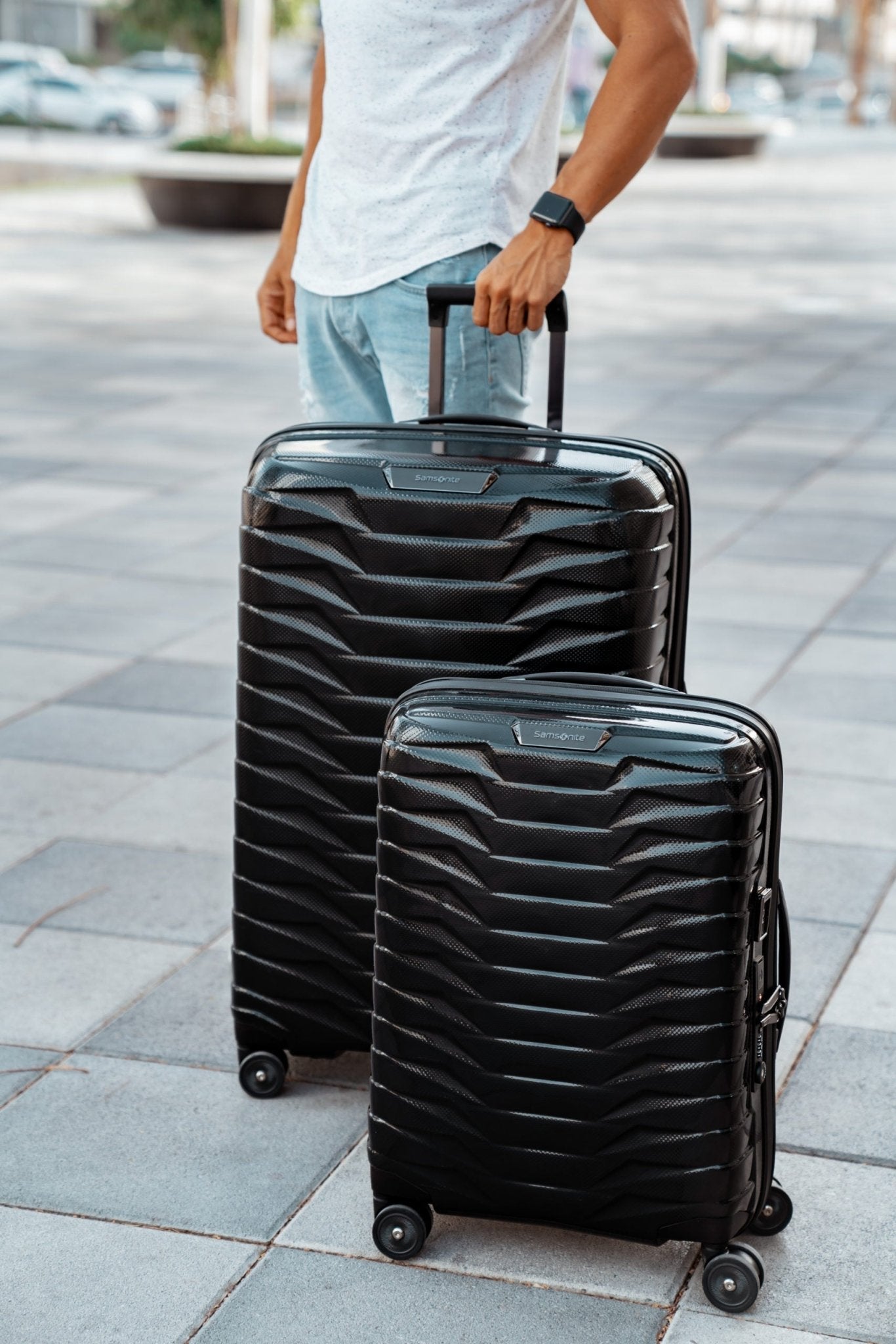 Samsonite Luggage - Carews.ie