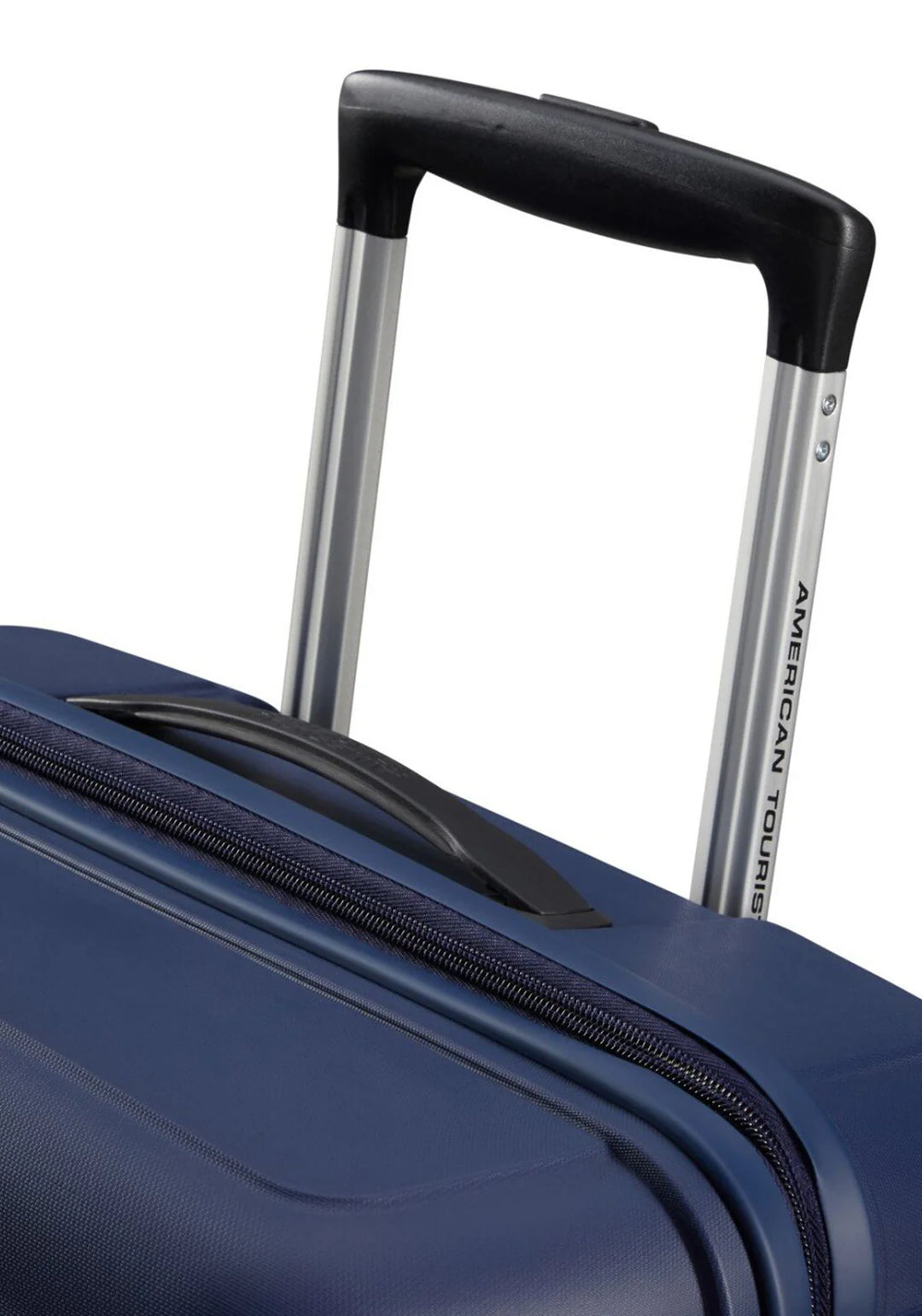 American Tourister Liftoff 67 cm mittelgroßer Koffer Mitternachtsblau