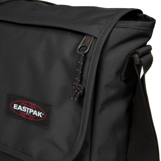 Eastpak Delegate+ Messenger-Umhängetasche 